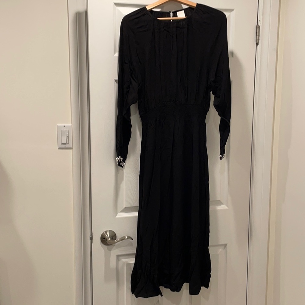 H&M fall long sleeve dress with pearl cuffs. Size S
